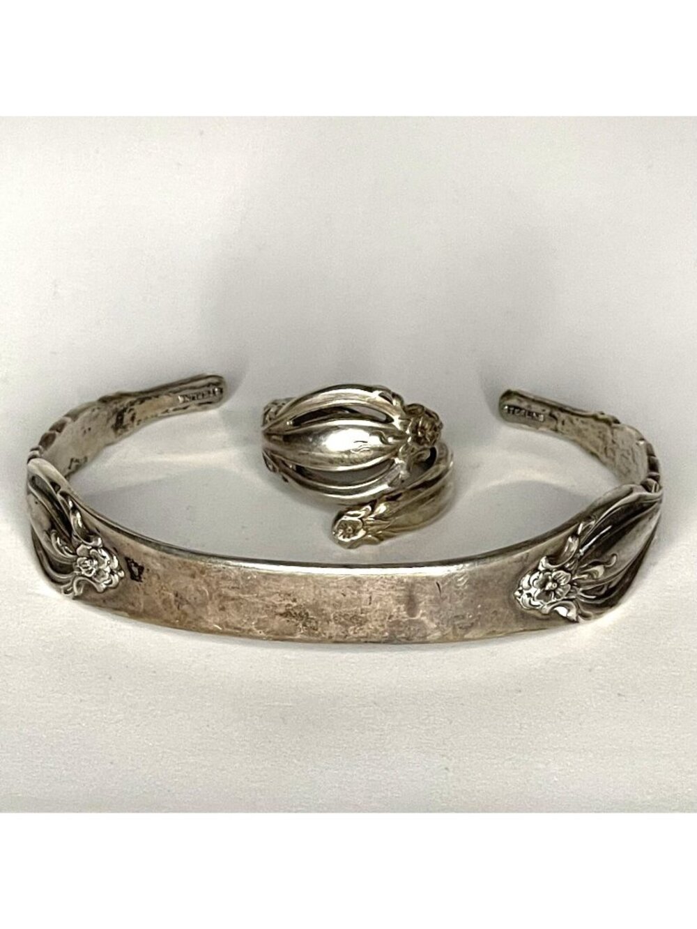 Vintage 2pc International Sterling Silver Set Bracelet and Ring sz 6 Engraveable